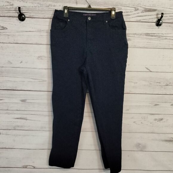 "Gloria Vanderbilt (Amanda)" woman's jeans - Picture 1 of 9